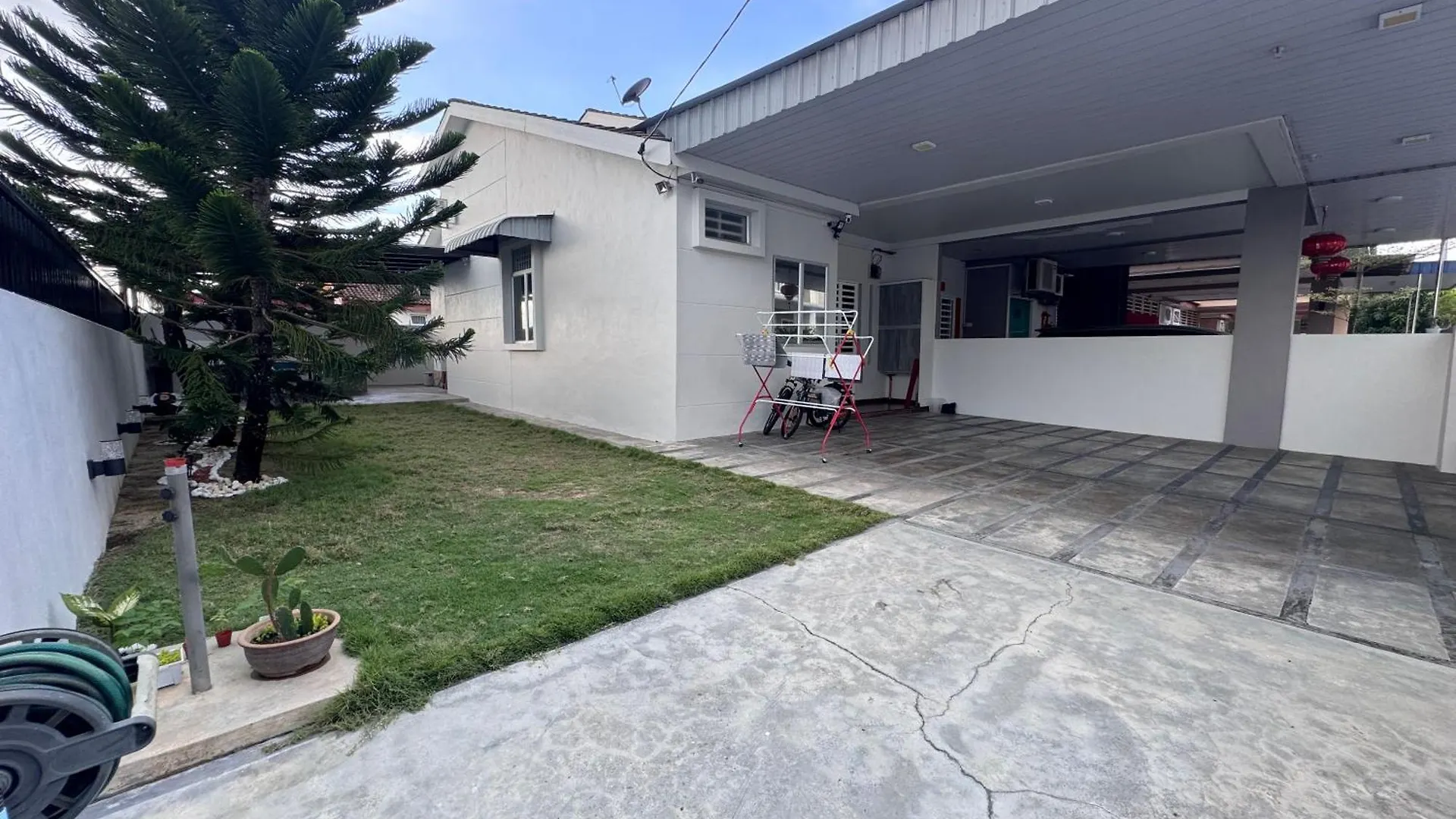 7Pax Single Story Corner Alma Near Aeon 大山脚 Villa Maleisië